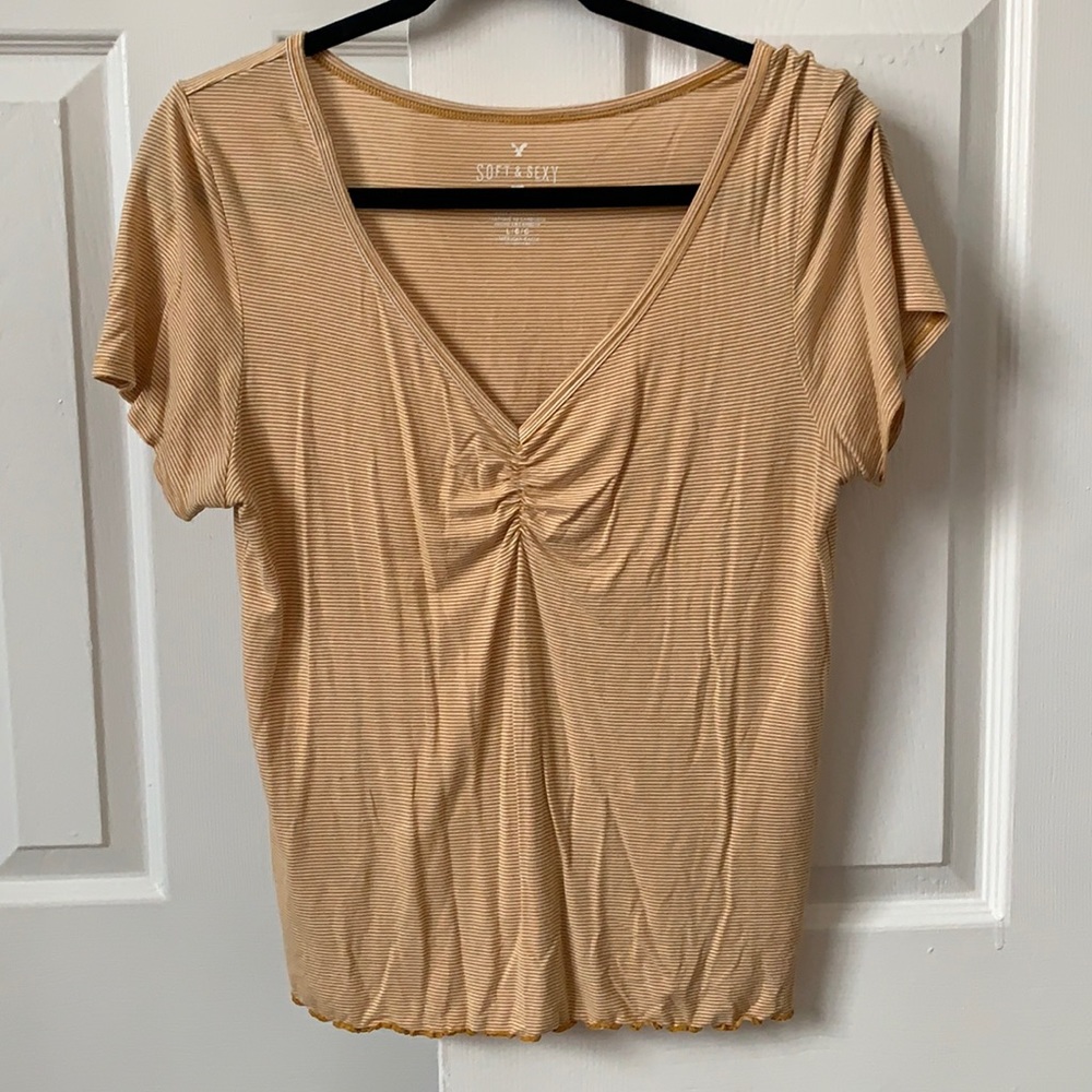 American Eagle Outfitters comfy yellow top